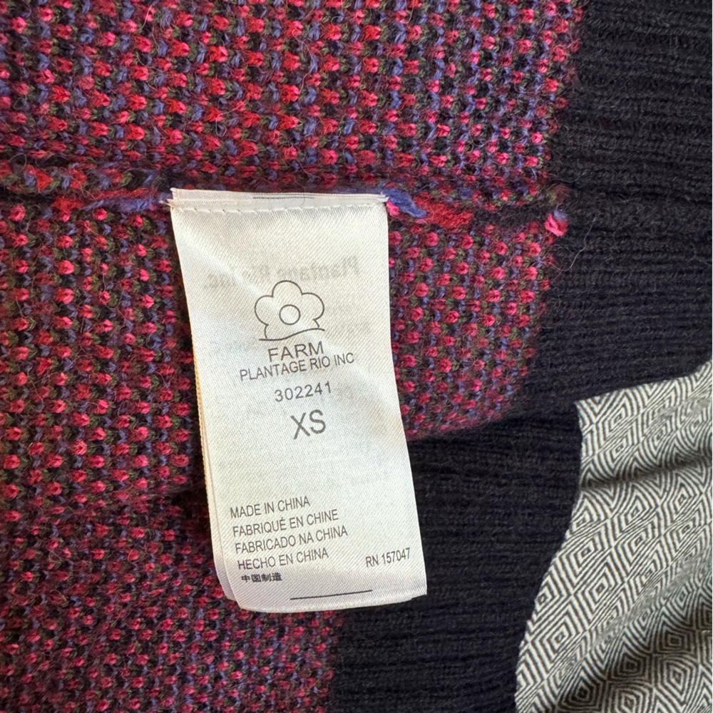 Colorful Heart Patterned Women's Sweater - Picture 11 of 15